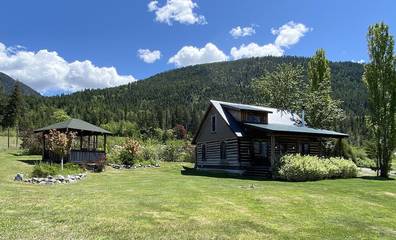 Chalet for 6 Guests in Flathead National Forest, Montana, Picture 3