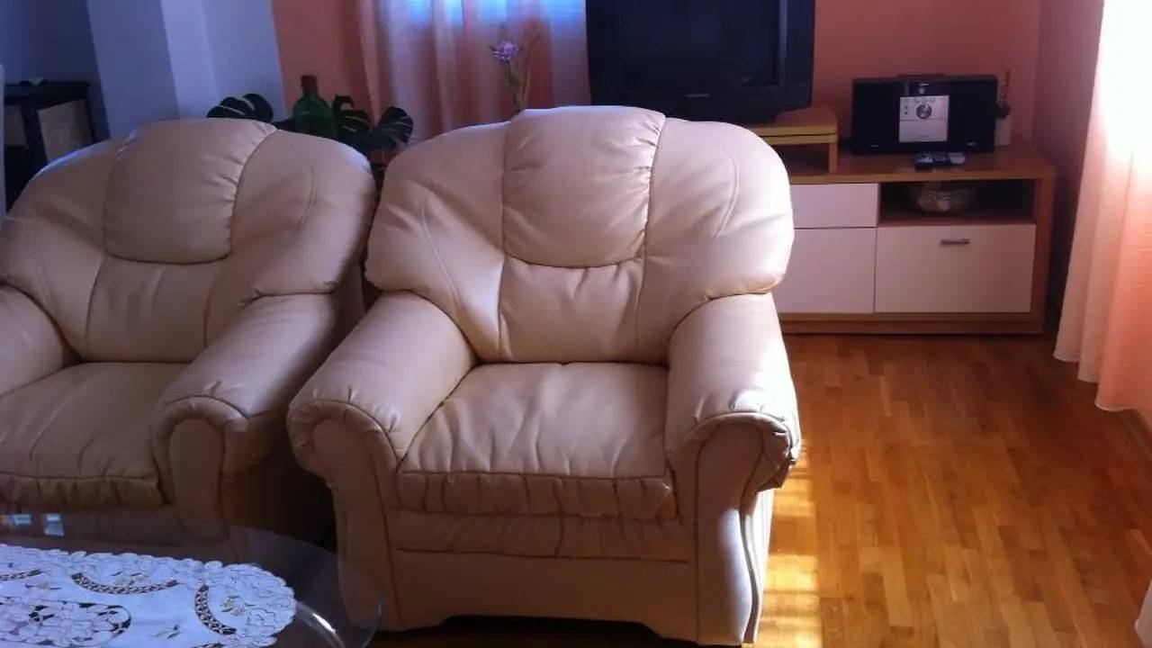 Ganze Ferienwohnung, Ferienwohnung für 4 Personen (70 m²) in Katuni in Makarska Riviera