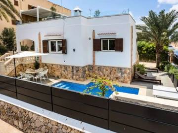 Villa in Cala Santanyí, Santanyí für 6 
