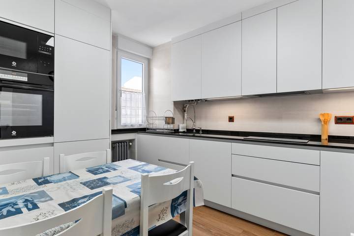 Apartamento inteiro, Apartamento 'Comarca del Sella' com Vista Montanha e Wi-Fi in Arriondas, Costa Verde (Espanha)