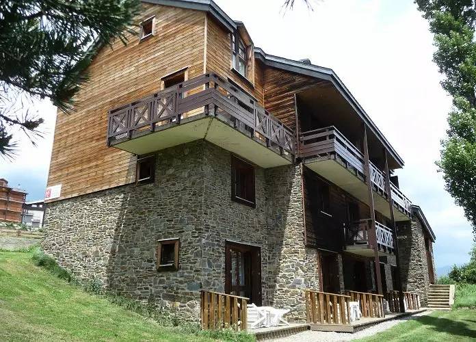 Appartement entier, Appartement  1 pièce 2 personnes in Les Angles, Parc naturel régional des Pyrénées catalanes