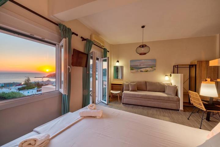 Maison d’hôte pour 4 personnes, avec terrasse et vue, animaux acceptés dans Syros - 4