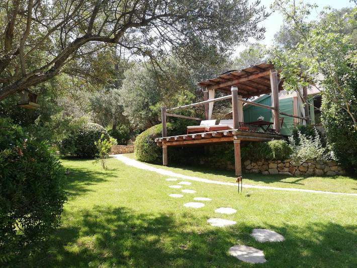 Chambre d’hôte pour 2 personnes, avec Terrasse ainsi que Jardin et Piscine dans le Var