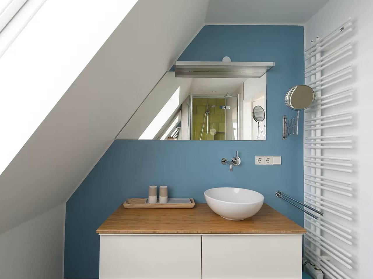 Ganze Ferienwohnung, - Ferienwohnung mit Dachterrasse, 45 qm, max. 2 Personen in Reichenau, Untersee