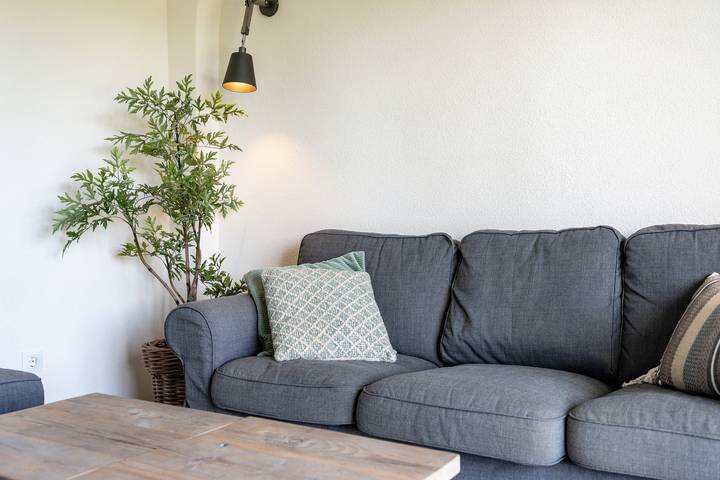 Ganze Wohnung, Ferienwohnung "Casa Feliz" mit Gemeinschaftspool, privater Terrasse und Wlan in Urbanizacion Calahonda, Mijas