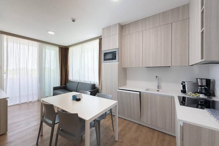 Ferienanlage für 6 Personen, mit Whirlpool und Garten sowie Kinderpool und Pool, mit Haustier an der Adriatisches Meer - 2