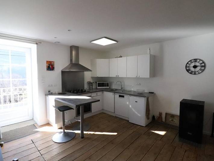 Location de vacances pour 4 personnes, avec balcon à Le Falgoux - 2