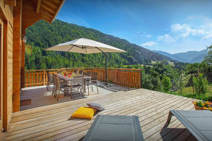 Gîte pour 11 personnes, avec Balcon et Jacuzzi ainsi que Terrasse et Jardin à Saint-Jean-de-Sixt - 2