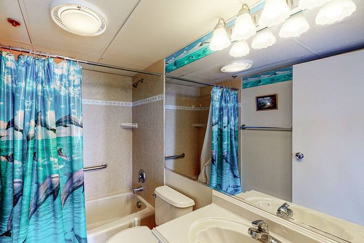 Vacation home for 8 people, with pool and terrace as well as sauna and hot tub in Ocean City