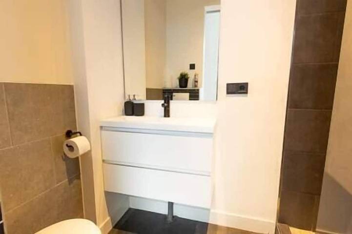 Ganze Wohnung, Spacious private apartment, 90m2, 25min from Amsterdam in Hilversum, Nordholland