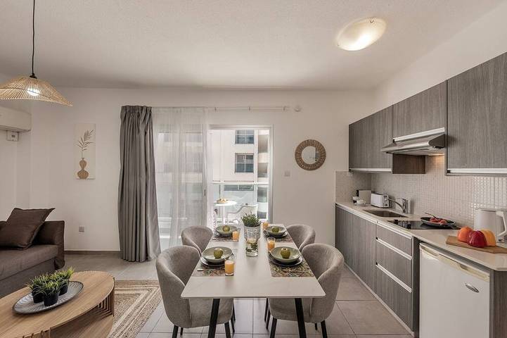 Holiday rental for 2 people, with pool and balcony, with pets in Protaras