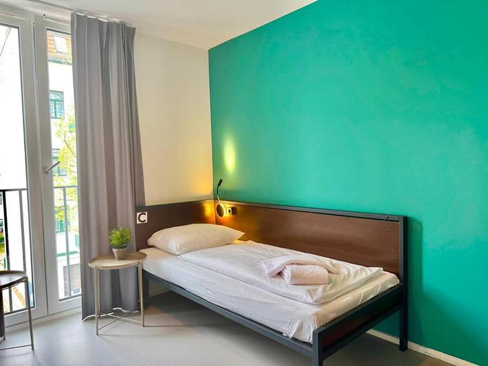 Hostel für 2 Personen, mit Ausblick und Garten in Reinickendorf - 4