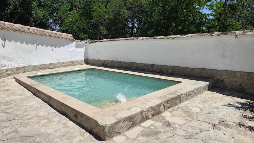 Casa rural para 3 personas, con Terraza además de Jardín y Piscina en Alcalá la Real - 3