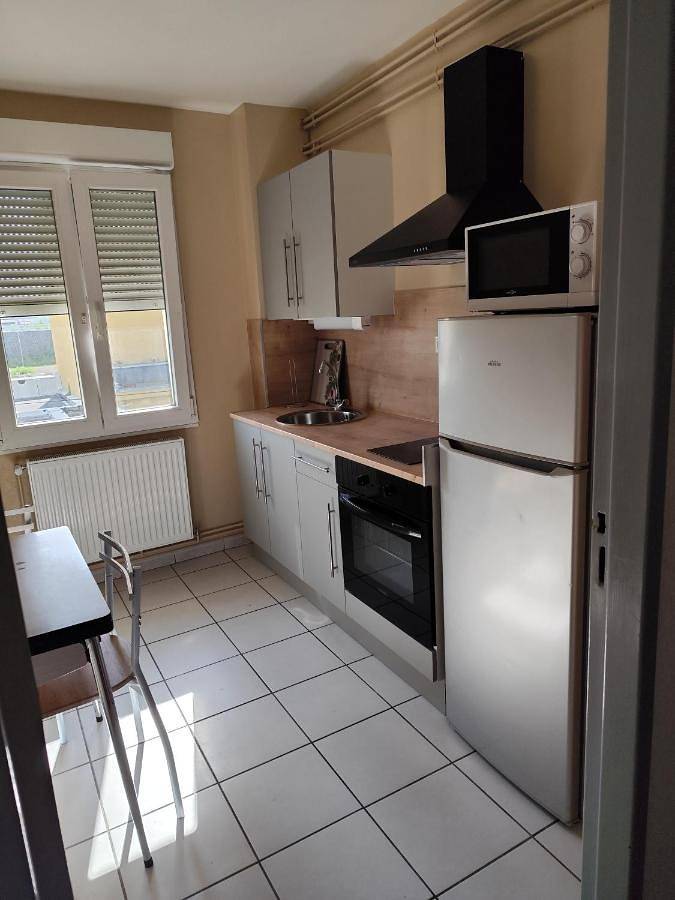 Gîte pour 2 personnes, avec vue, animaux acceptés à Sochaux (Doubs)