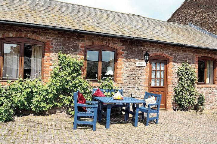 Holiday rental for 4 people, with garden in Ross-on-Wye