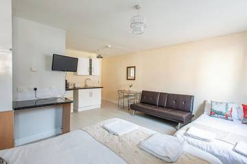 Apartment for 4 People in Bromley, London, Photo 3