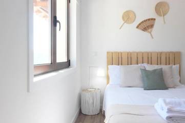 Auberge pour 4 personnes, avec piscine ainsi que bassin pour enfant et terrasse à Cabril