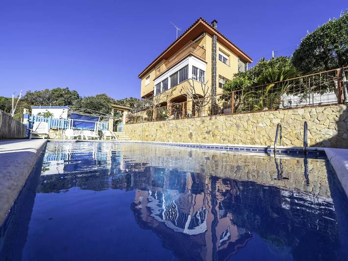 Apartamento de vacaciones para 6 personas, con jardín - 1