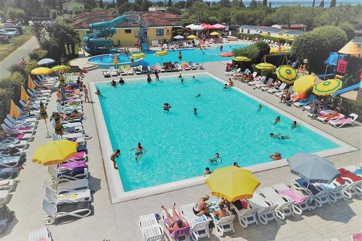 Chalet für 5 Personen, mit Pool, mit Haustier am Gardasee