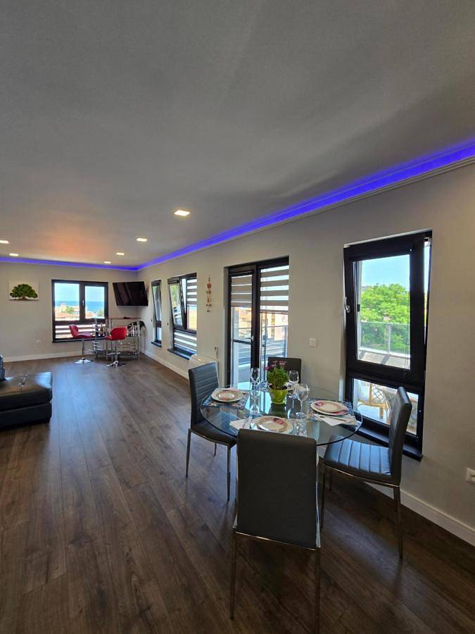 Dom gościnny dla 3 osób, z widok i ogród w Obzor