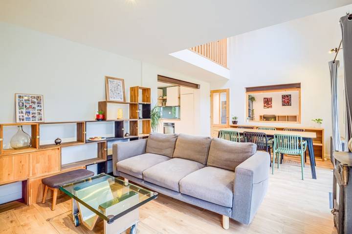 Location de vacances pour 6 personnes, avec terrasse et jardin, adapté aux familles dans Plage De La Falaise - 2