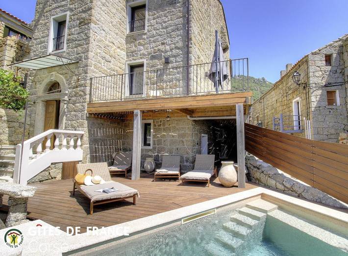 Casa vacanza per 6 persone, con piscina e sauna nonché terrazza in Viggianello (Francia)