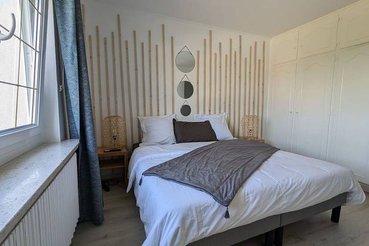 Location de vacances pour 9 personnes, avec jardin à Dinozé - 3