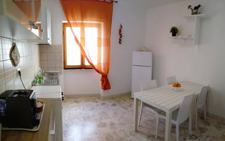 Gîte pour 5 personnes, avec vue et terrasse, animaux acceptés à Peschici - 3