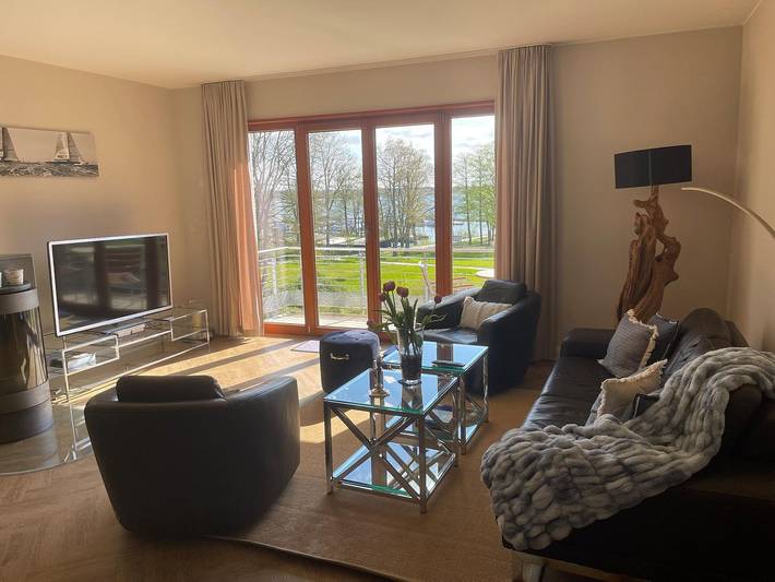 Ferienwohnung für 4 Personen, mit Balkon und Seeblick in Klink - 3