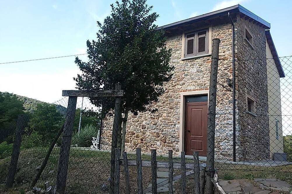 Ca Giacomo, mitten im Wald von Lunigiana. Entspannen Sie sich ... und einzigartige Atmosphären in Tresana, Val di Magra