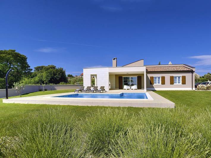 Ferienhaus in Kavran am Meer in Marčana, Südküste Istrien