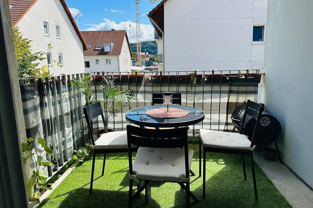 Entire apartment, Fantastic apartment with small terrace in the heart of Freiburg in Freiburg, Southern Black Forest