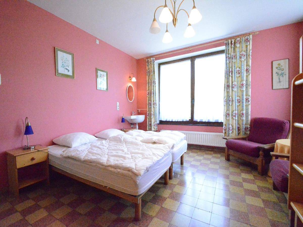 Spacious retreat, Daverdisse in Haut-Fays, Daverdisse
