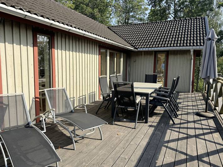 Ferienhaus für 9 Personen, mit Sauna und Terrasse sowie Garten und Seeblick in Dalsland - 4