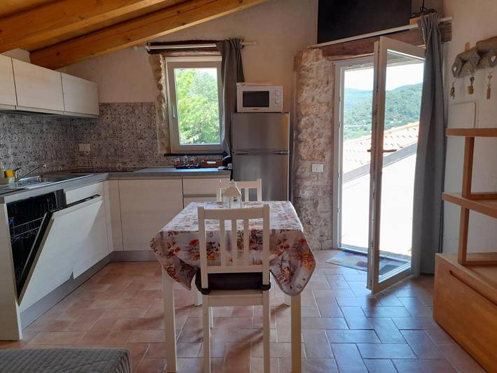 Appartamento per 3 persone, con Terrazza e Giardino nonché Panorama a Orco Feglino