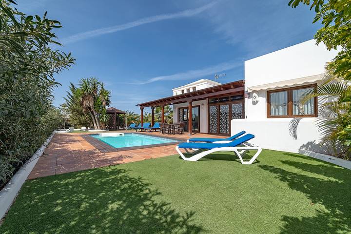 Villa pour 8 personnes, avec terrasse et jardin à Playa Blanca - 2