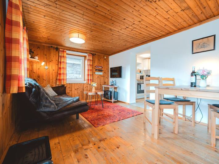 Ferienwohnung für 3 Personen, mit Terrasse und Ausblick sowie Seeblick und Garten in Zell am See - 2