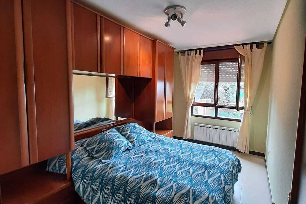 Ganze Wohnung, With Sea View Free Parking in Suances, Kantabrische Küste