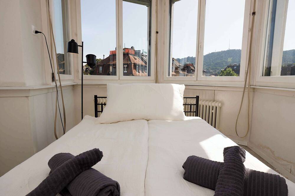 Ganze Wohnung, Schlicht & Gemütlich: Zentrales Studio in Zürich in Zürich, Bezirk Zürich