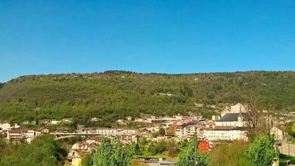 Hôtel pour 2 personnes, avec terrasse, animaux acceptés à Saint-Claude (Jura)