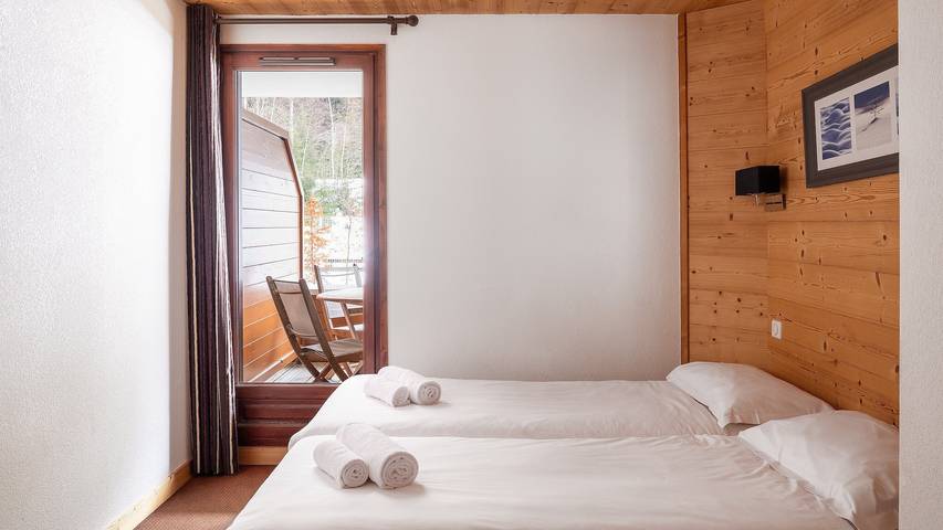 Appartement entier, Appartement de vacances pour 6 personnes avec balcon in Vallorcine, Région de Bonneville