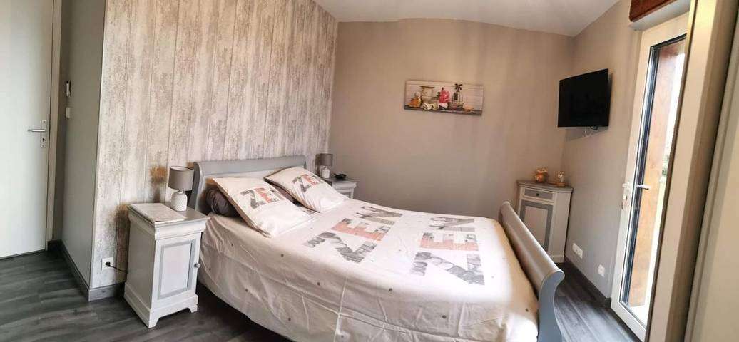 Gîte pour 2 personnes, avec jardin et terrasse, animaux acceptés à Plaintel - 3