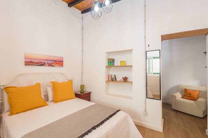 Casa rural para 3 personas, con terraza - 1