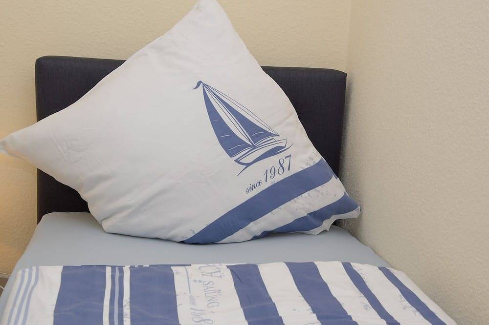 Ganze Wohnung, Ferienwohnung Robbe im Haus Alina in Hafen Büsum, Büsum