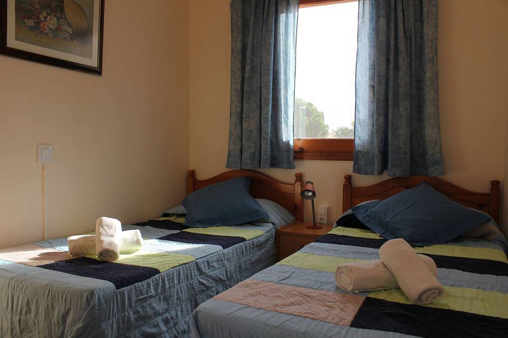 \"Trini“@Marisol: 380m zum Strand, Privat-Pool, A/C, Wifi, Hundestrand in Platja de Riumar (Deltebre), Riumar