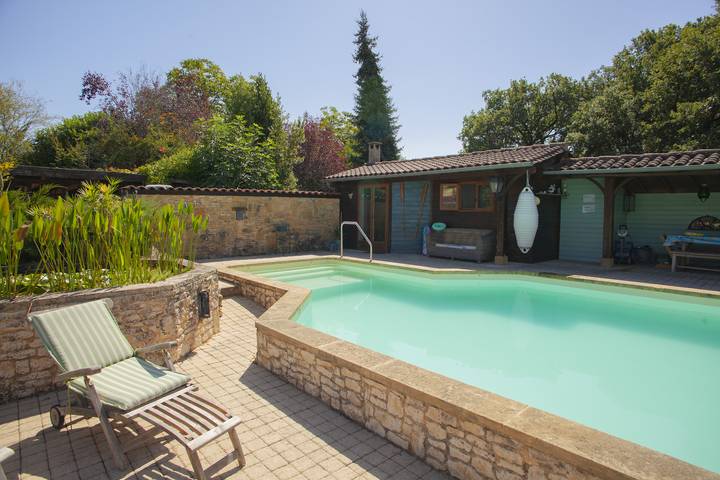 Gîte pour 3 personnes, avec Piscine à Sainte-Nathalène - 2