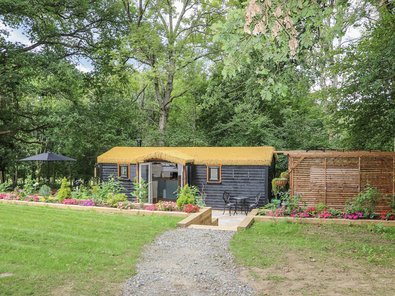Charltons Hollow Cabin in Cowfold, Sussex Occidental