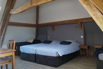 Location De Vacances pour 14 Personnes dans Aix-en-Issart, Région de Montreuil, Photo 3