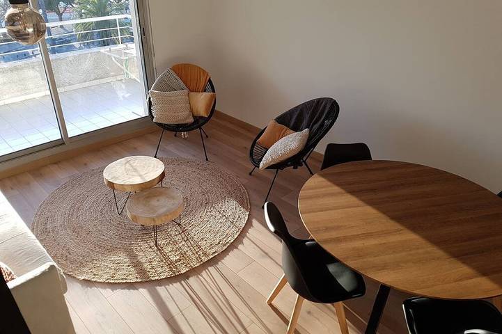 Gîte pour 6 personnes, avec terrasse dans Port de Saint-Jean - 4