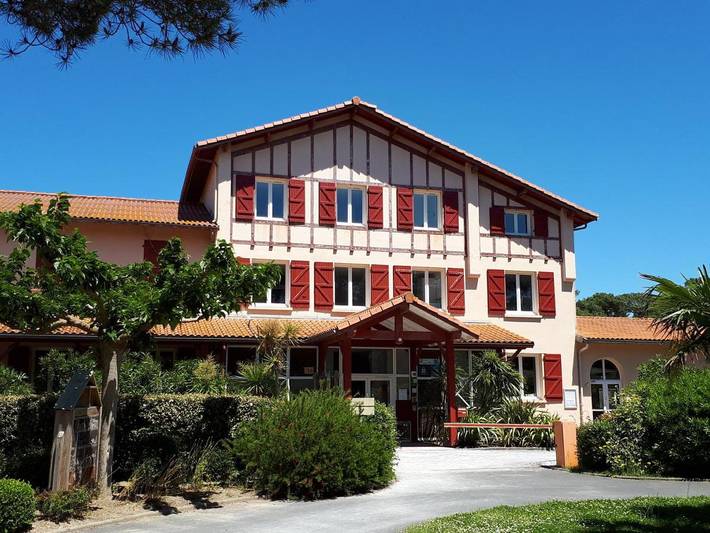 Parc de vacances pour 6 personnes, avec piscine et jardin dans les Landes - 2